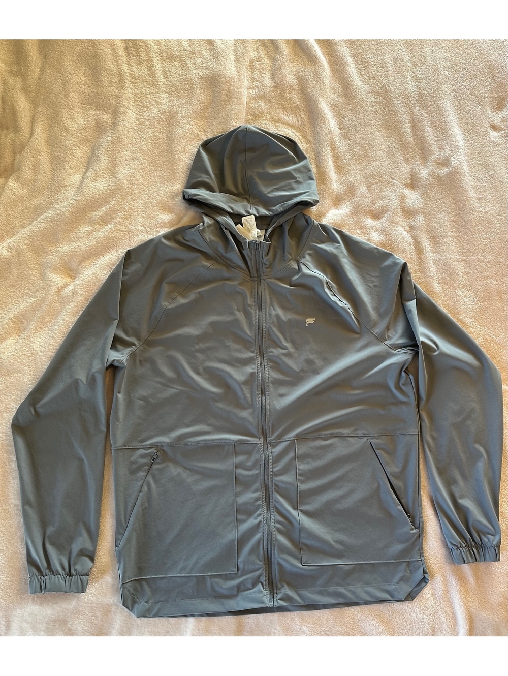 NWOT Fabletics Men's The One Jacket - Size L - Vintage Grey